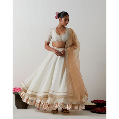 Vinusto Ivory Embroidered Choli Blouse with Lehenga & Gold Tissue Dupatta