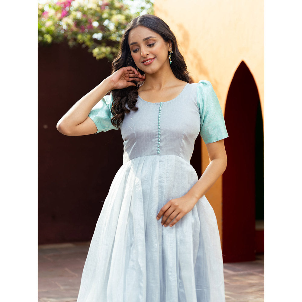 Vinya Blue Tissue Fit And Flare Dress