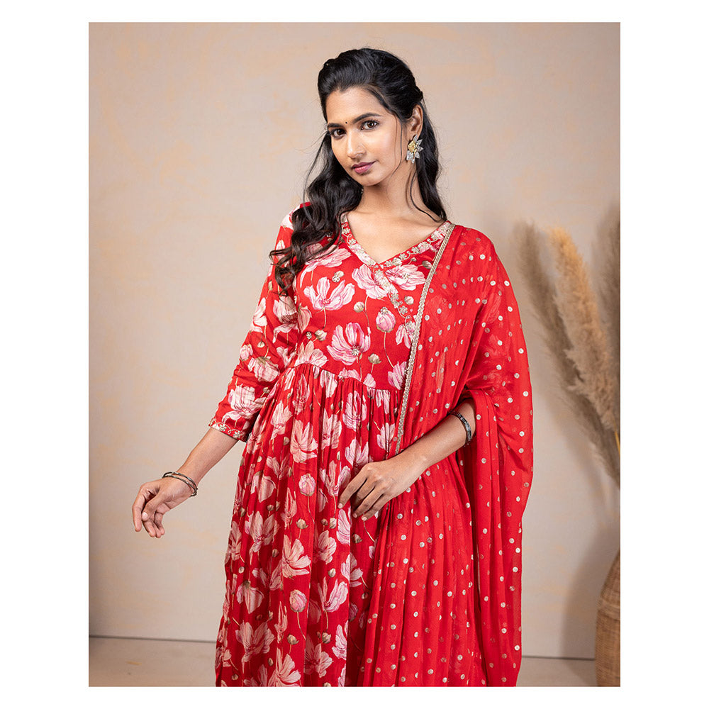 Vinya Red Floral Kurta Set (Set of 3)