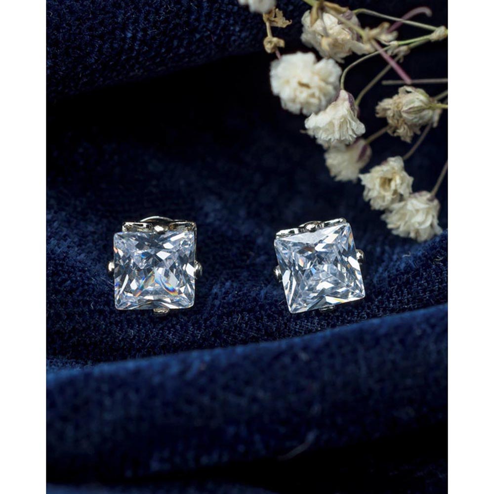 VIVINIA By Vidhi Mehra Silver Plated Womens Stud Earrings