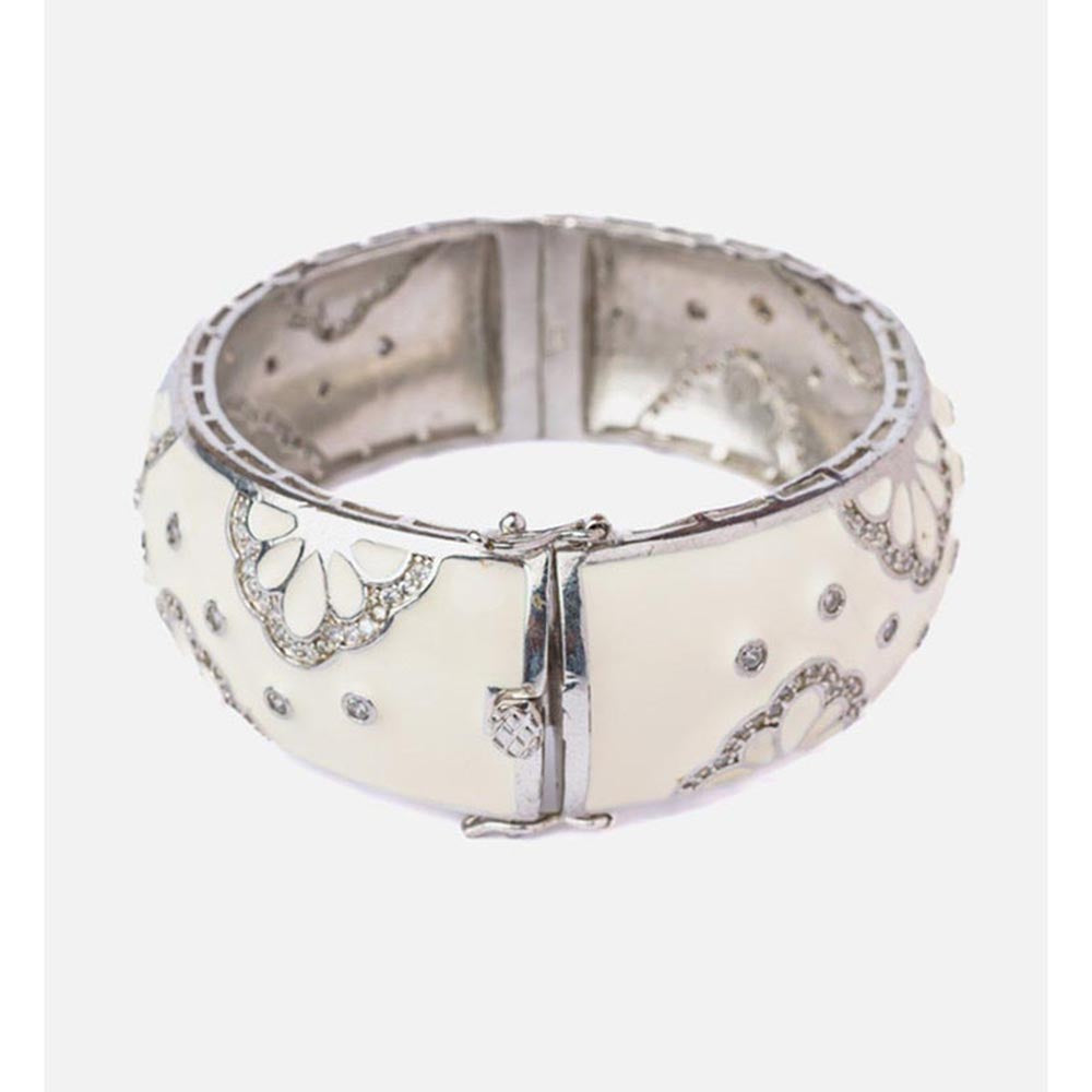 VIVINIA By Vidhi Mehra Florence Silver Plated White Womens Kada