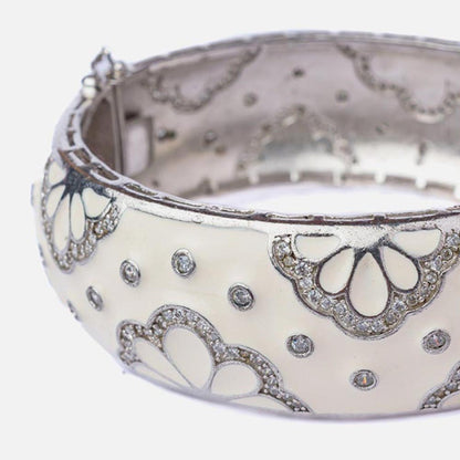 VIVINIA By Vidhi Mehra Florence Silver Plated White Womens Kada
