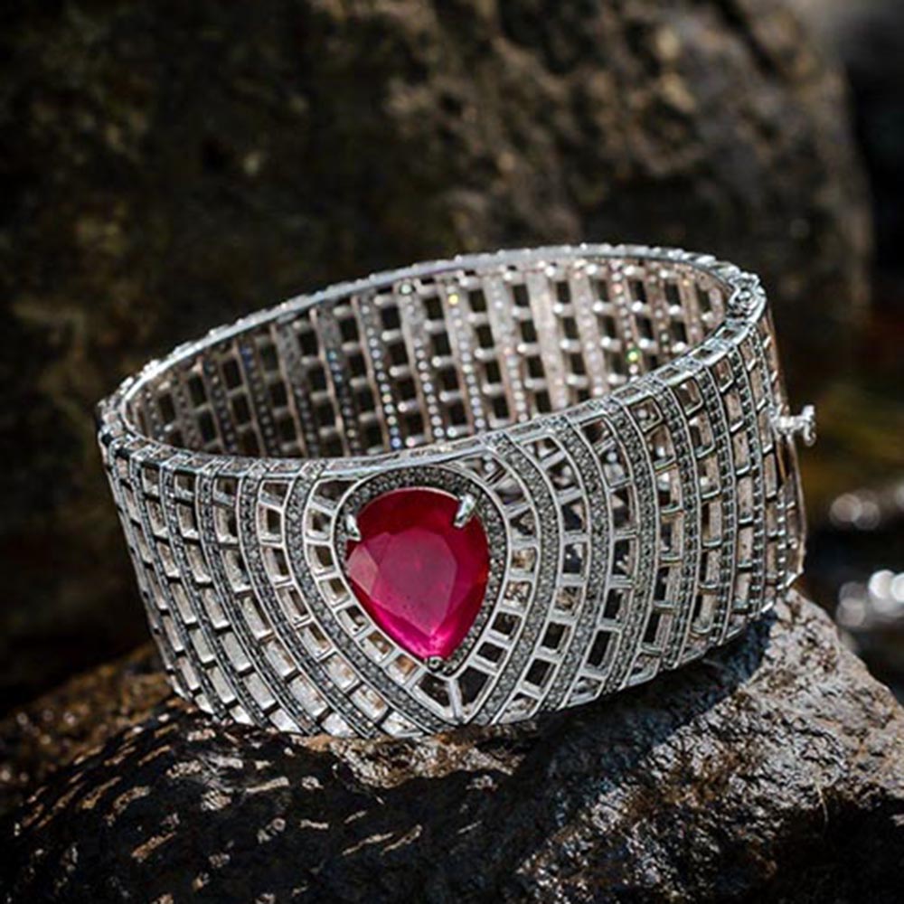 VIVINIA By Vidhi Mehra Silver Plated Pink Womens Kada