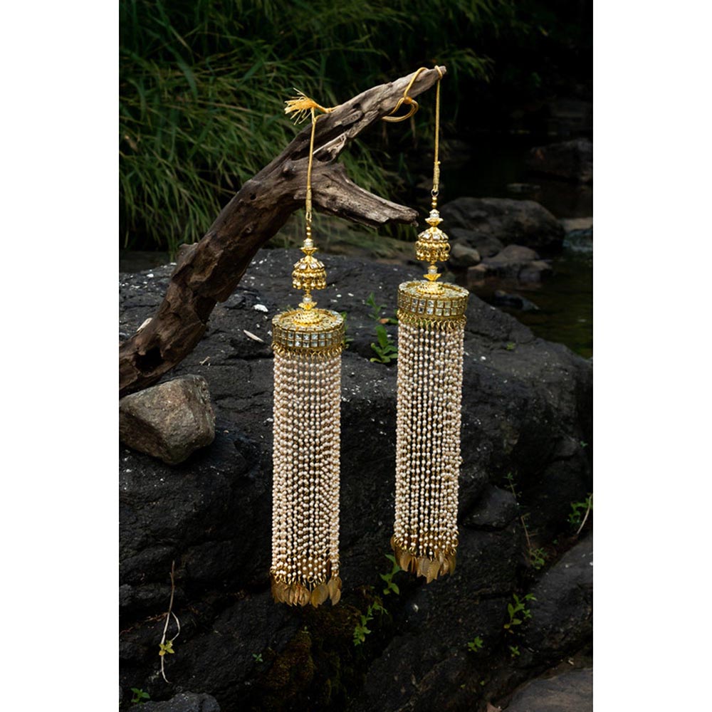 VIVINIA By Vidhi Mehra Gold Plated Womens Kundan Polki Kaleeras