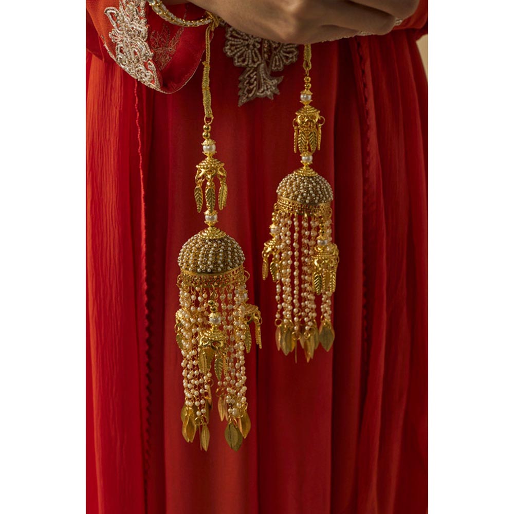 VIVINIA By Vidhi Mehra Gold Plated Womens Kaleeras
