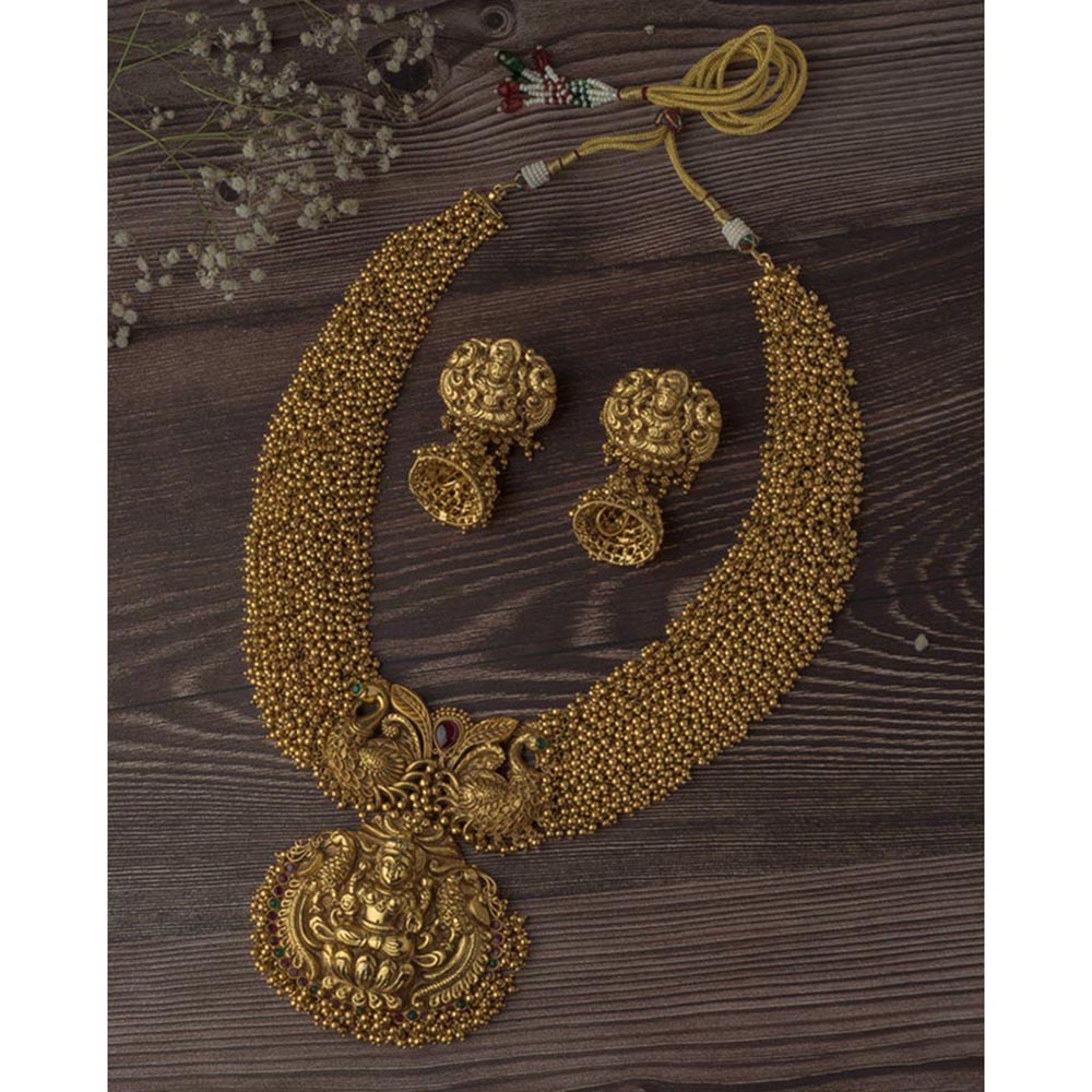 VIVINIA By Vidhi Mehra Gold Plated Womens Short Necklace Set With Earrings