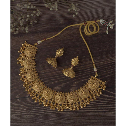 VIVINIA By Vidhi Mehra Gold Plated Womens Choker Necklace Set With Earrings