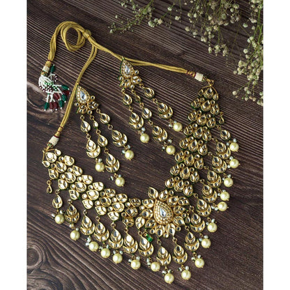 VIVINIA By Vidhi Mehra Gold Plated Womens Kundan Short Necklace Set With Earrings