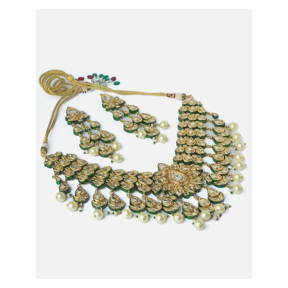 VIVINIA By Vidhi Mehra Gold Plated Womens Kundan Short Necklace Set With Earrings