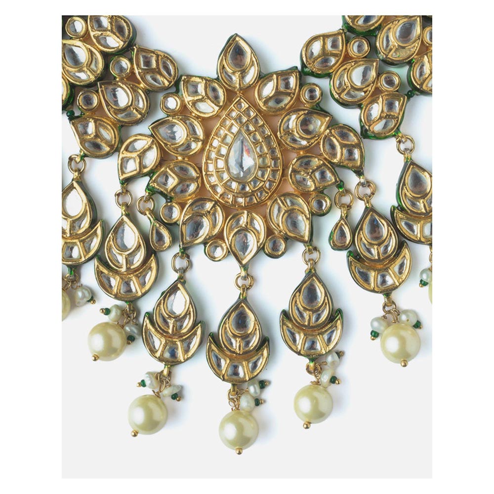 VIVINIA By Vidhi Mehra Gold Plated Womens Kundan Short Necklace Set With Earrings