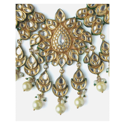 VIVINIA By Vidhi Mehra Gold Plated Womens Kundan Short Necklace Set With Earrings