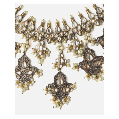 VIVINIA By Vidhi Mehra Rodium Plated Gold Womens Short Necklace Set With Earrings