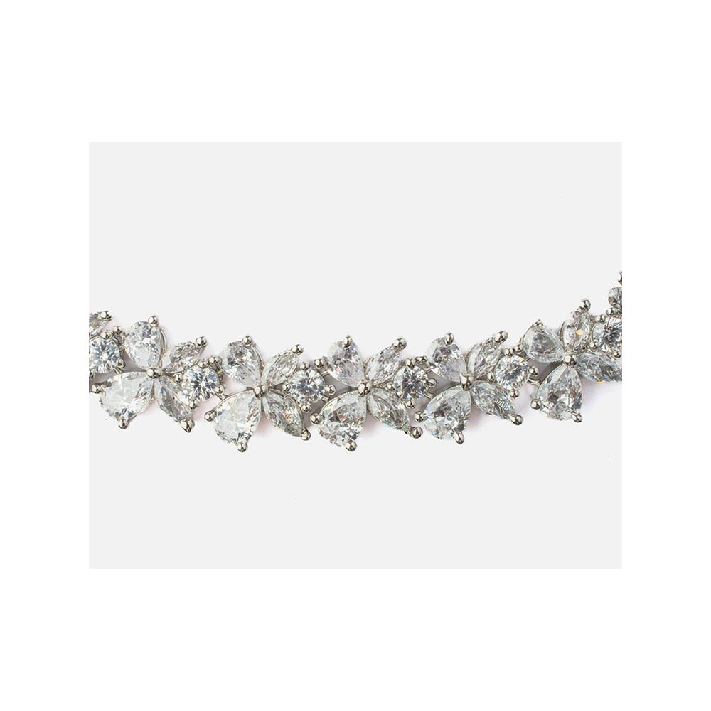 VIVINIA By Vidhi Mehra Zia Silver Plated Womens Zircon Short Necklace Set With Earrings