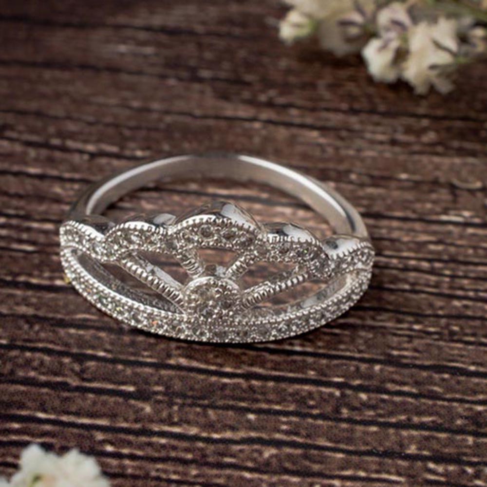 VIVINIA By Vidhi Mehra Zia 2.0 Silver Plated Womens Zircon Ring