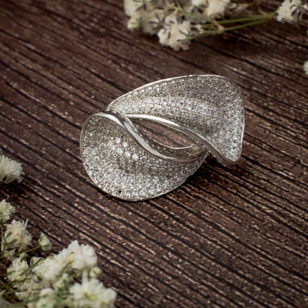 VIVINIA By Vidhi Mehra Zia 2.0 Silver Plated Womens Zircon Ring
