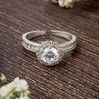 VIVINIA By Vidhi Mehra Zia 2.0 Silver Plated Womens Zircon Ring