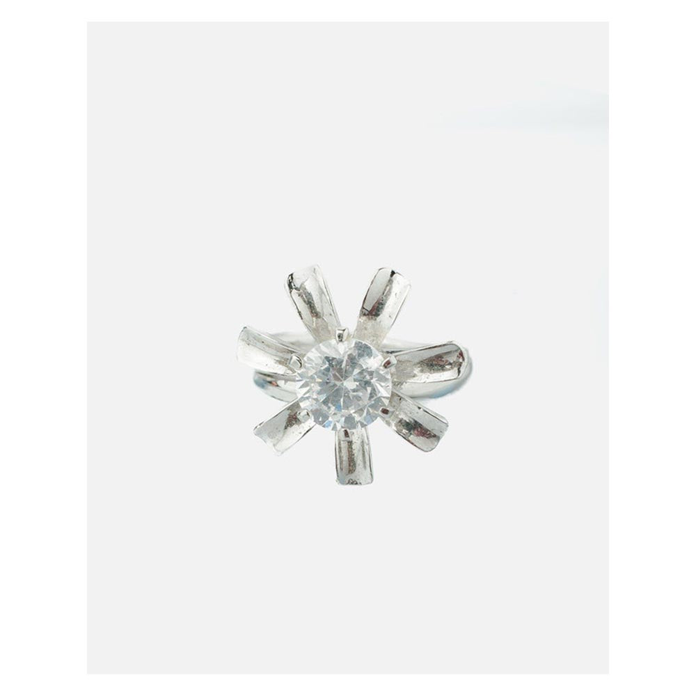 VIVINIA By Vidhi Mehra Zia 2.0 Silver Plated Womens Zircon Ring