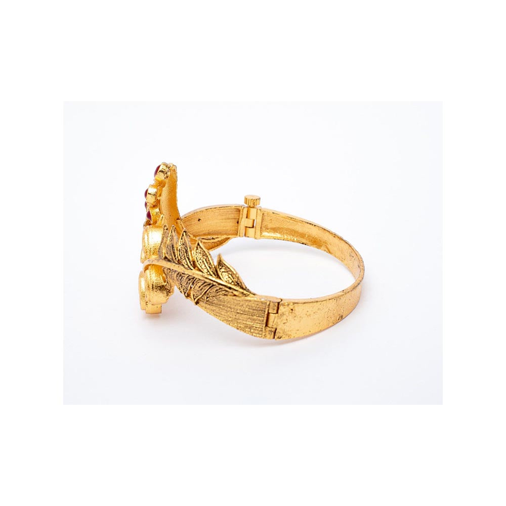 VIVINIA By Vidhi Mehra Gold Plated Pink Womens Kada