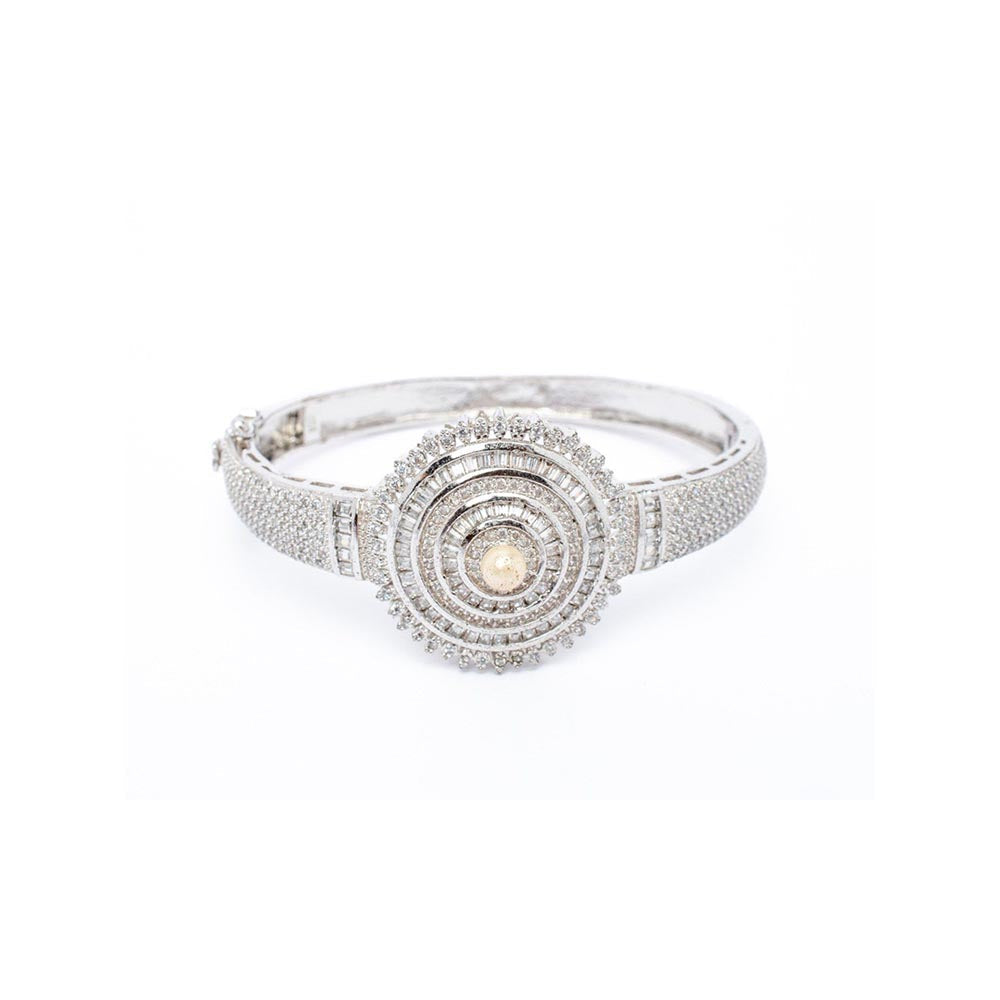 VIVINIA By Vidhi Mehra Silver Plated Womens Kada