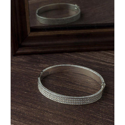 VIVINIA By Vidhi Mehra Silver Plated Zircon Womens Kada