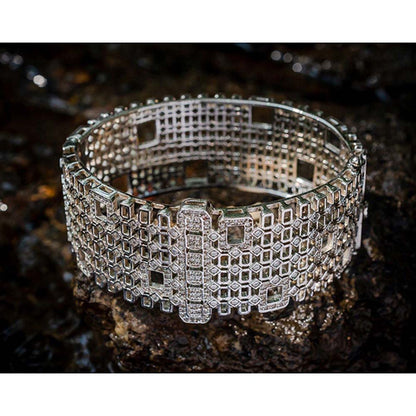 VIVINIA By Vidhi Mehra Silver Plated Womens Kada