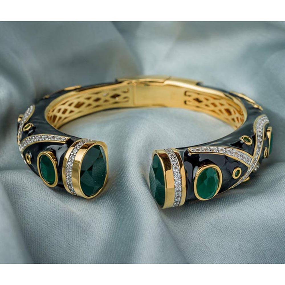 VIVINIA By Vidhi Mehra Florence Gold Plated Green Womens Kada