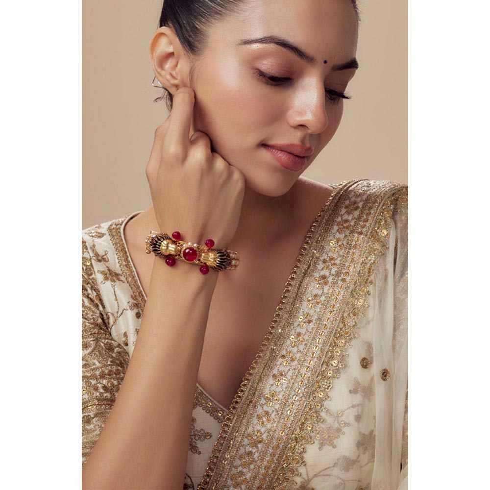 VIVINIA By Vidhi Mehra Florence Gold Plated Red Womens Kundan Polki Kadas