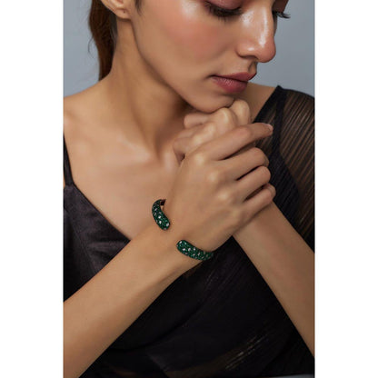 VIVINIA By Vidhi Mehra Zia Silver Plated Green Womens Zircon Kadas