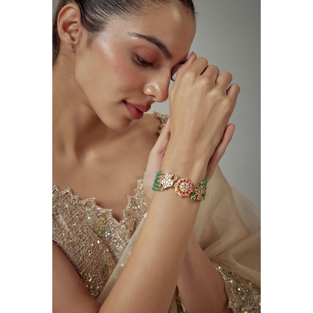 VIVINIA By Vidhi Mehra Saadgi Gold Plated Green Beaded Womens Bracelet