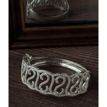 VIVINIA By Vidhi Mehra Silver Plated Zircon Womens Kada