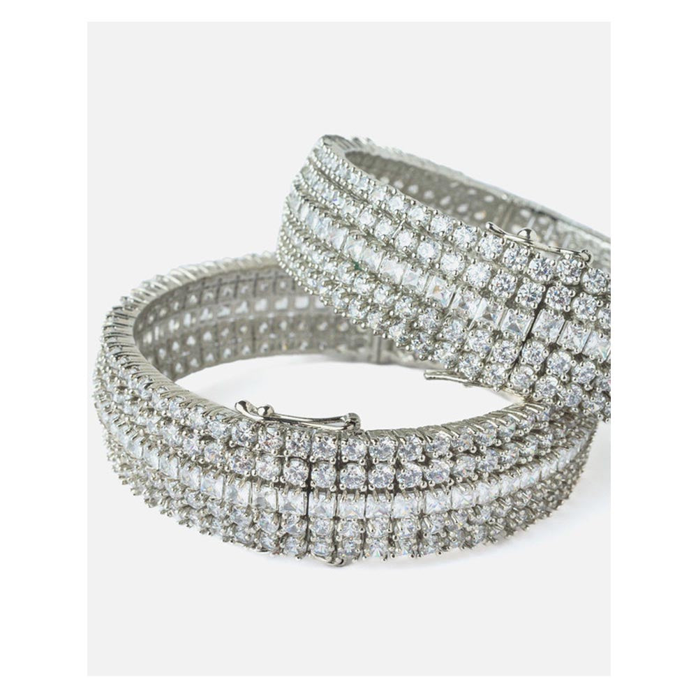 VIVINIA By Vidhi Mehra Silver Plated Zircon Womens Bangles