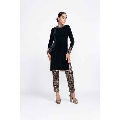 Vvani by Vani Vats Deep Green Velvet Kurta & Pant (Set of 2)