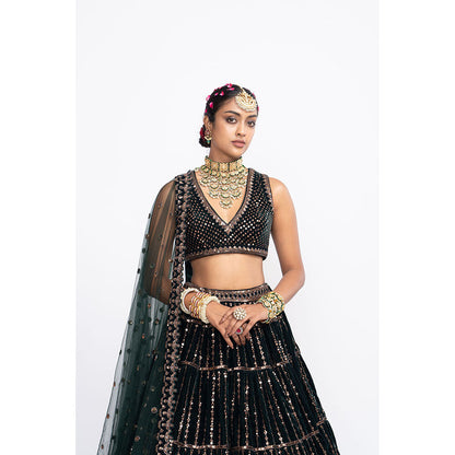 Vvani by Vani Vats Deep Green Full Tier Blouse with Lehenga & Dupatta (Set of 3)