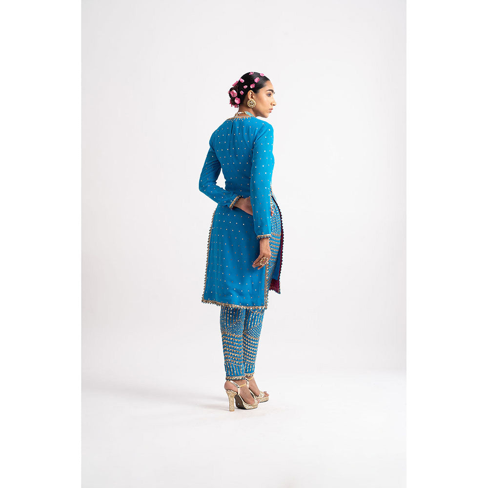 Vvani by Vani Vats Firozi V Neck Multi Geo Kurta & Pant (Set of 2)