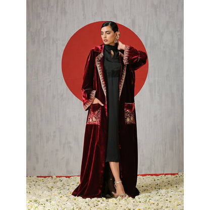 WAZIR C Black Midi Dress with Maroon Cape (Set of 2)