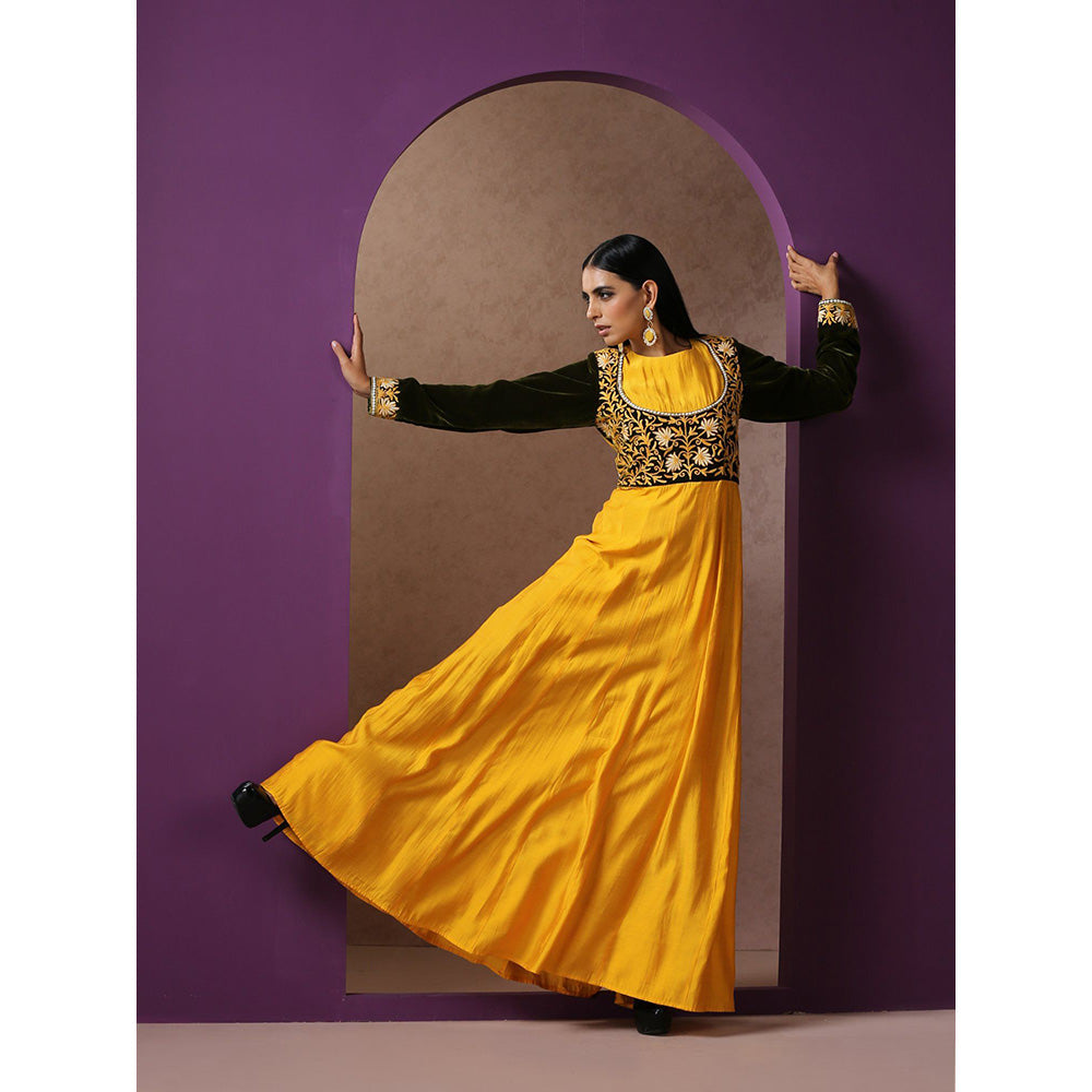 WAZIR C Mustard And Green Gowns
