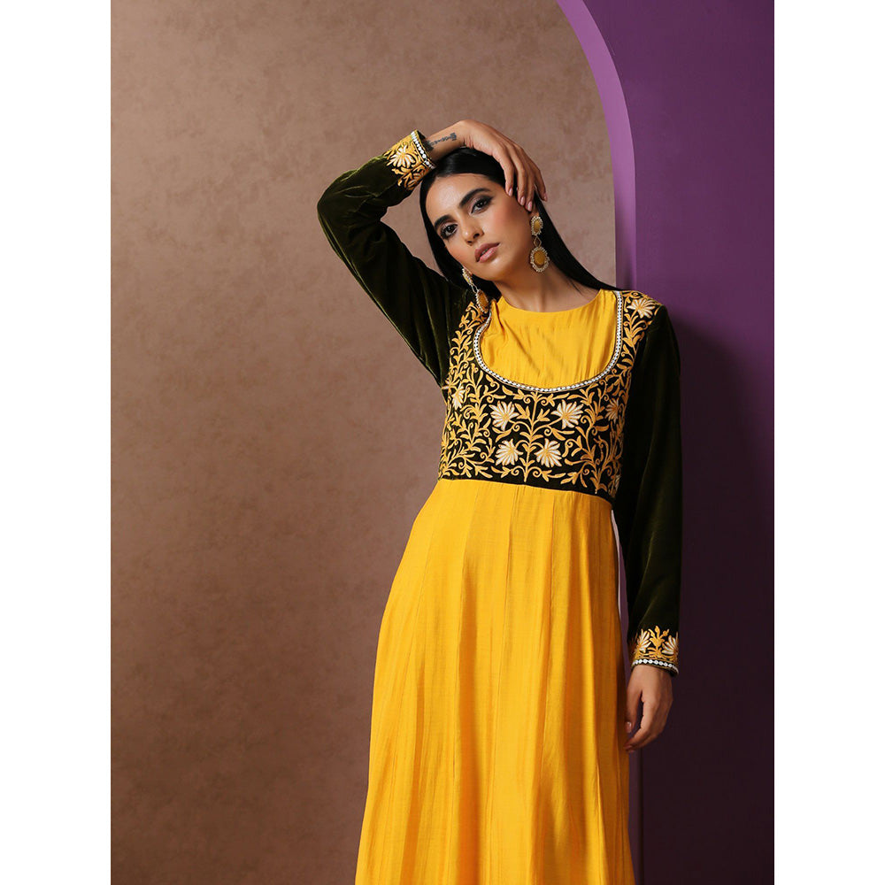 WAZIR C Mustard And Green Gowns