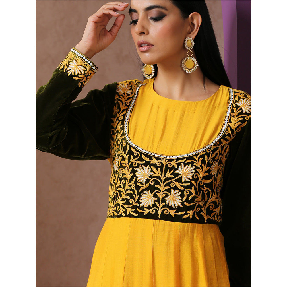 WAZIR C Mustard And Green Gowns
