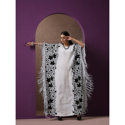 WAZIR C Embroidered White Kaftaan