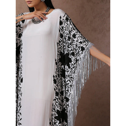 WAZIR C Embroidered White Kaftaan