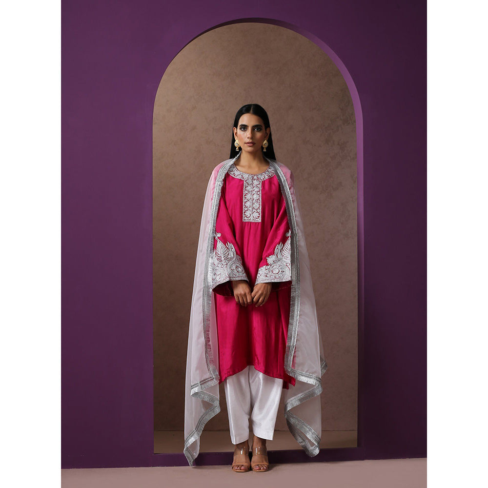 WAZIR C Hot Pink And White Kurta Pant & Dupatta (Set of 3)