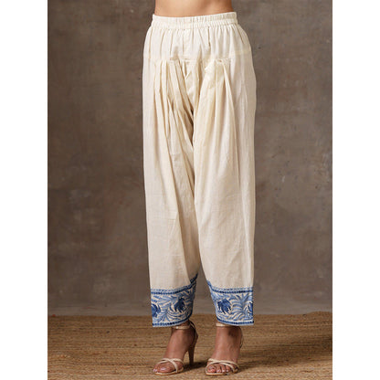 WAZIR C Off White Kurta with Pant (Set of 2)