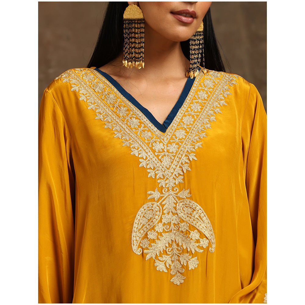 WAZIR C Mustard And Blue Kurta with Churidar (Set of 2)