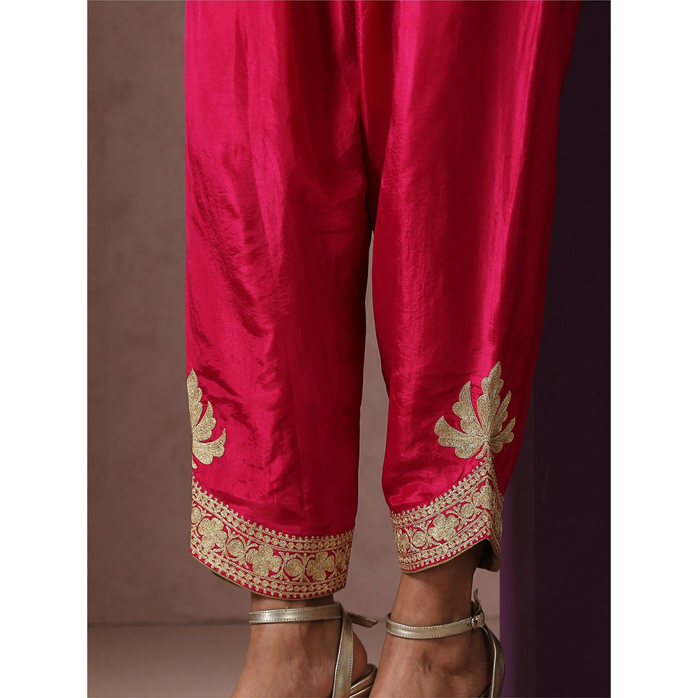 WAZIR C Embroidered Hotpink Kurta with Pant (Set of 2)