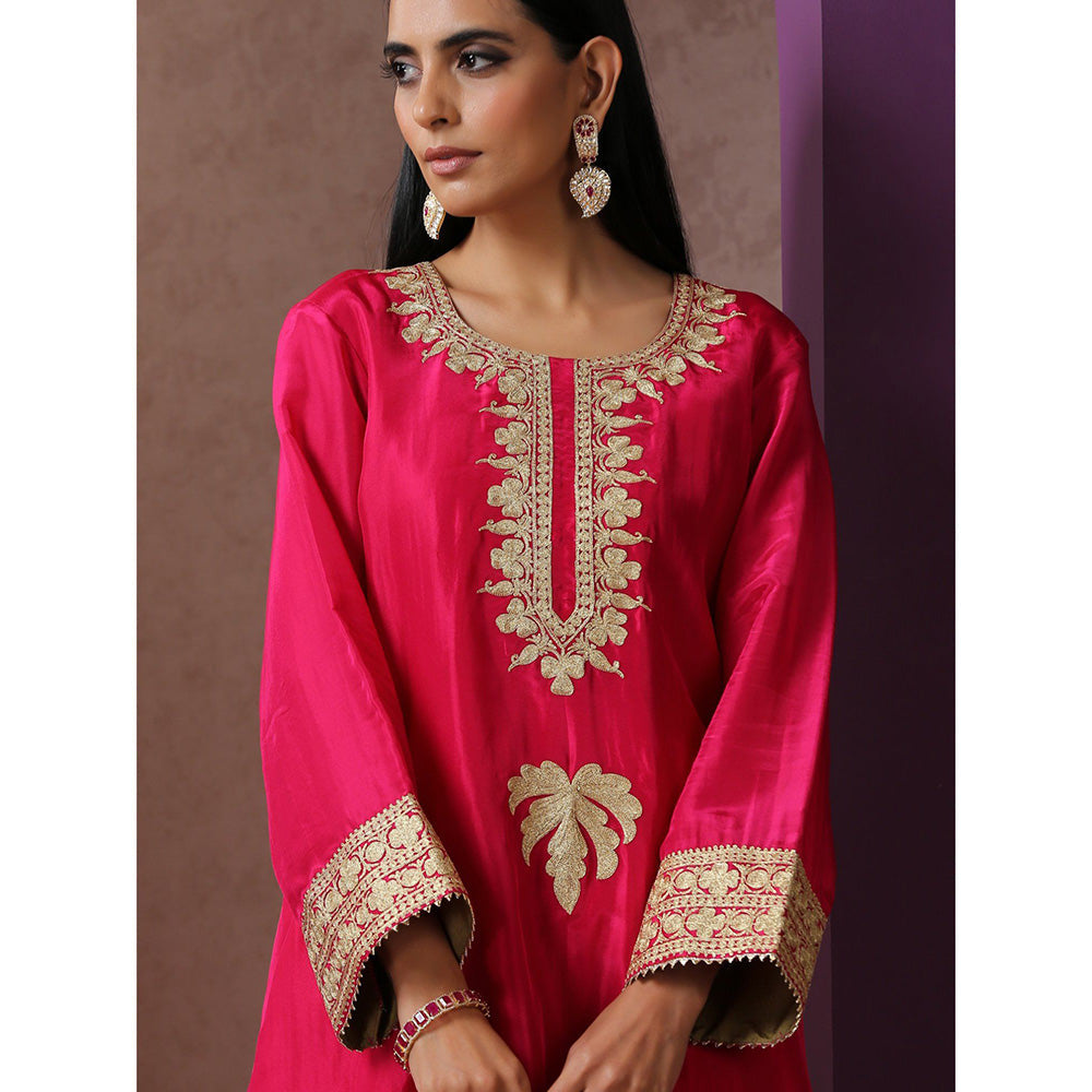 WAZIR C Embroidered Hotpink Kurta with Pant (Set of 2)