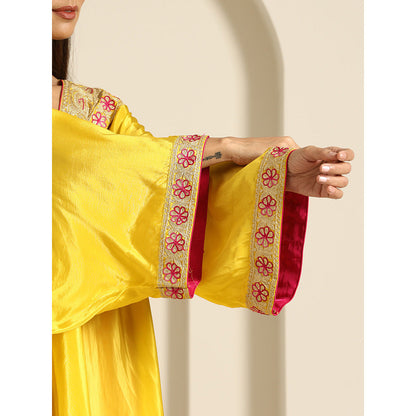 WAZIR C Gul Yellow And Hot Pink Kaftan with Pant (Set of 2)