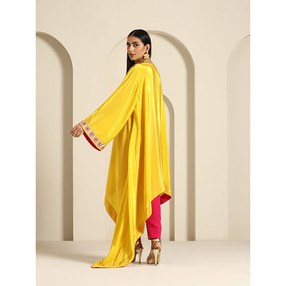 WAZIR C Gul Yellow And Hot Pink Kaftan with Pant (Set of 2)