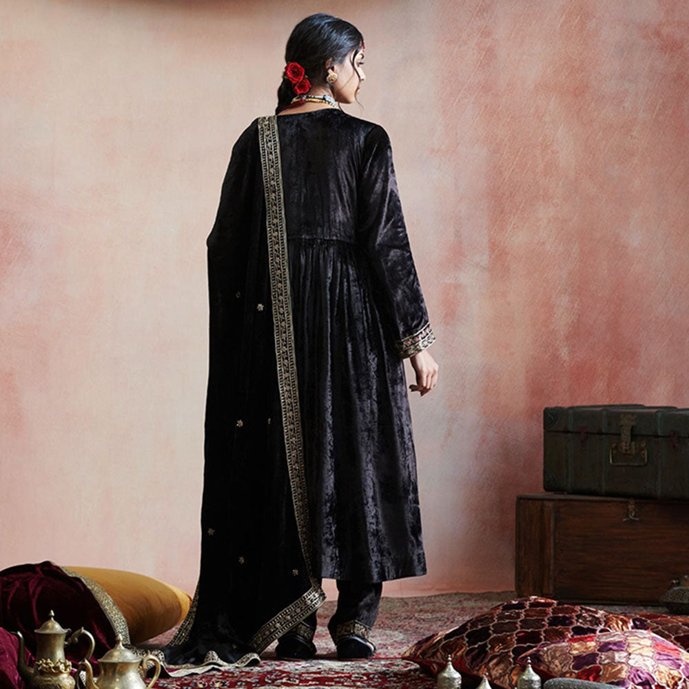 WeaverStory Hand Embroidered Black Gathered Kurta with Salwar & Dupatta (Set of 3)