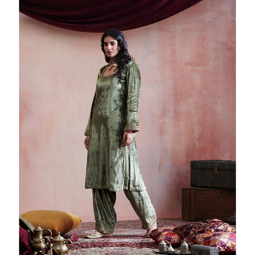 WeaverStory Olive Green Hand Embroidered Kurta with Salwar & Peach Organza Dupatta (Set of 3)
