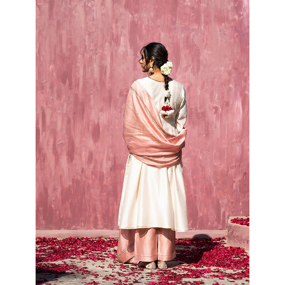 WeaverStory Handloom Pink Chanderi Silk Gota Patti Scalloped Suit with Dupatta (Set of 3)